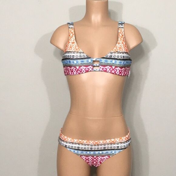BECCA reversible bikini. M- bottom/L- top   NWT - Picture 5 of 12
